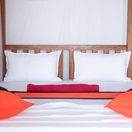 Lazies Midigama Otel Dış mekan fotoğraf