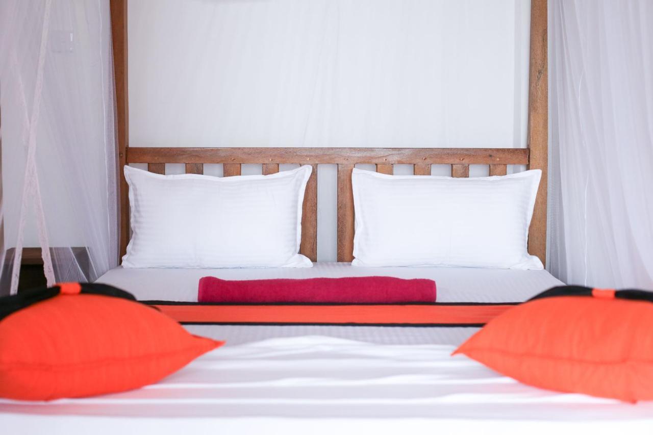 Lazies Midigama Otel Dış mekan fotoğraf